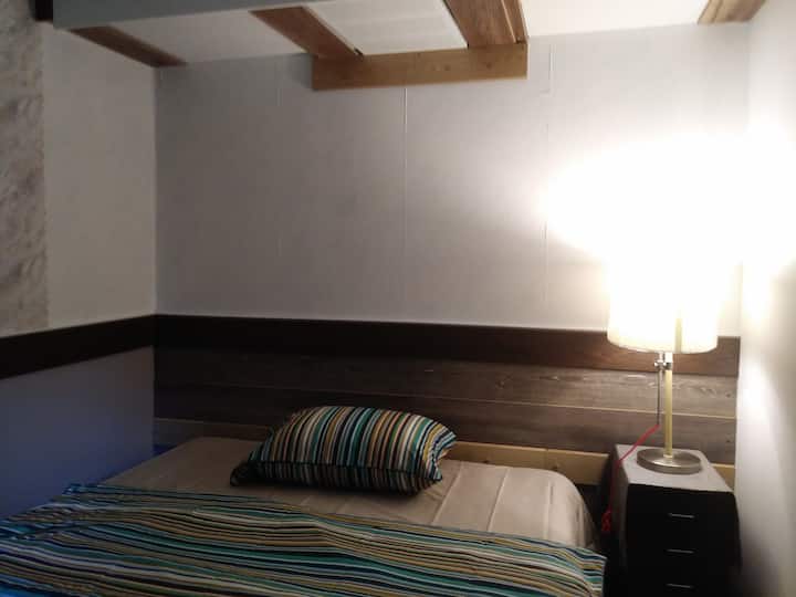 غرفة النوم 2