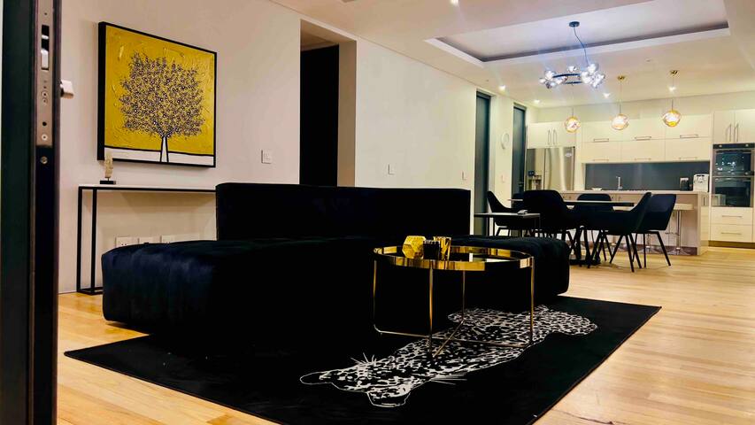 Ocean view gallery image 3