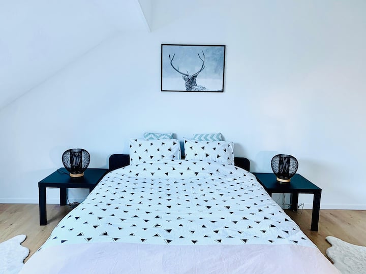 Schlafzimmer 2