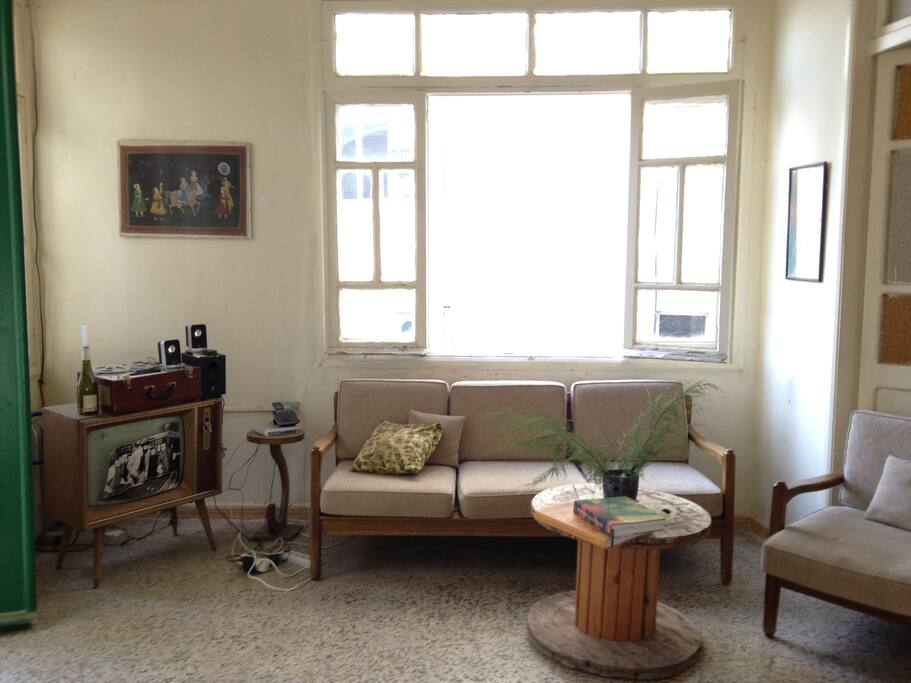 Salon area