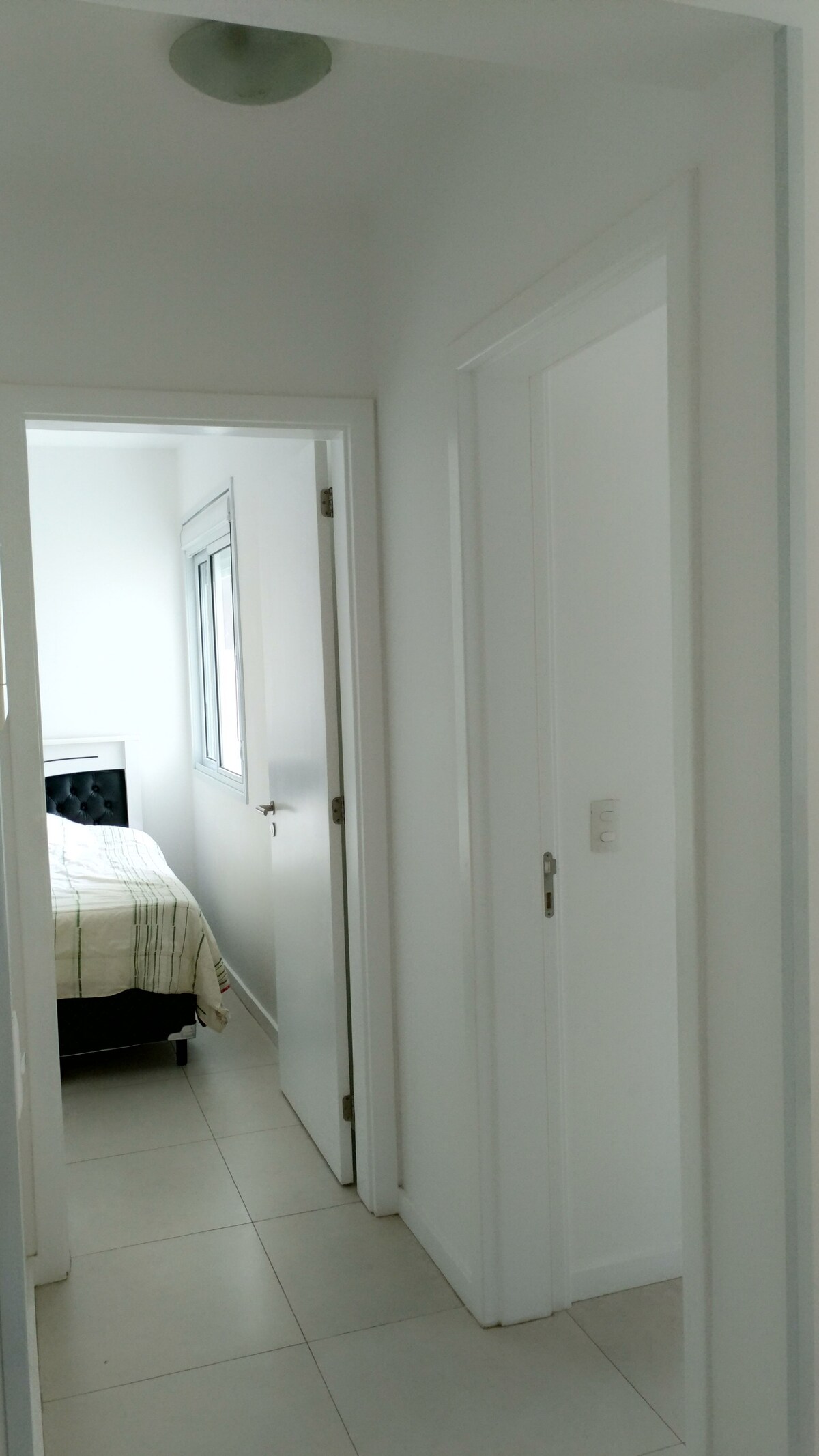 Дневна соба и ходник за поврзување со спалната соба