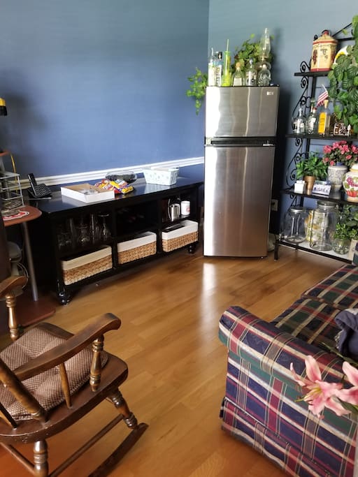 Private TV room, WiFi, printer, refrigerator, next to kitchen
