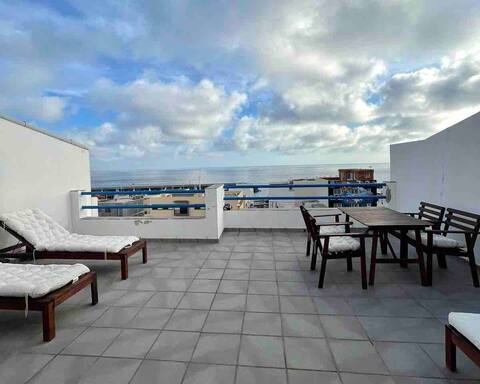 BLUE PENTHOUSE-Views of the Sea of Las Calmas, La Restinga