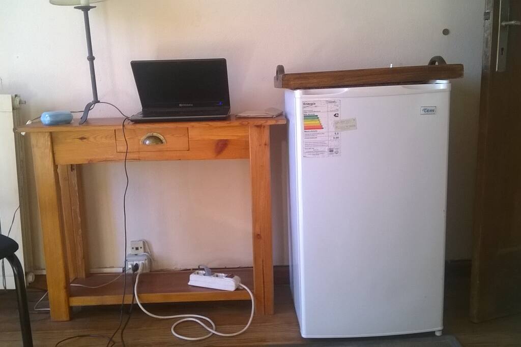 FRIGOBAR en la habitación !