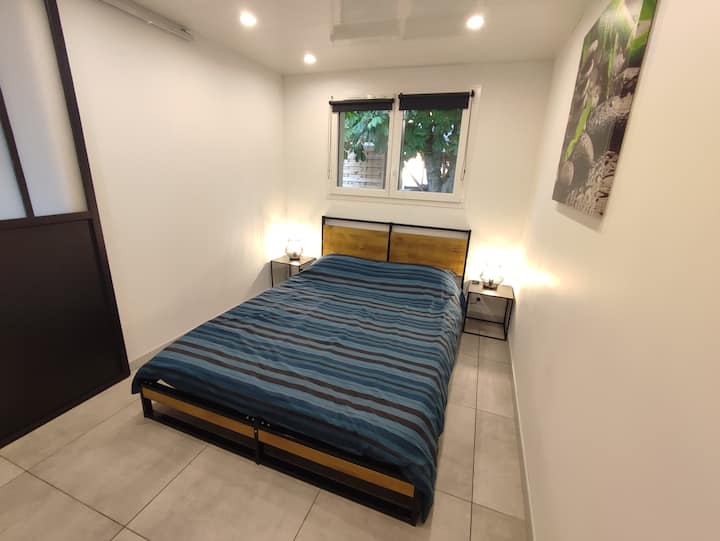 Spálňa so šatníkom