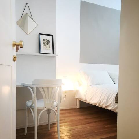 Interno 21 – Our house your home in Napoli gallery image 3