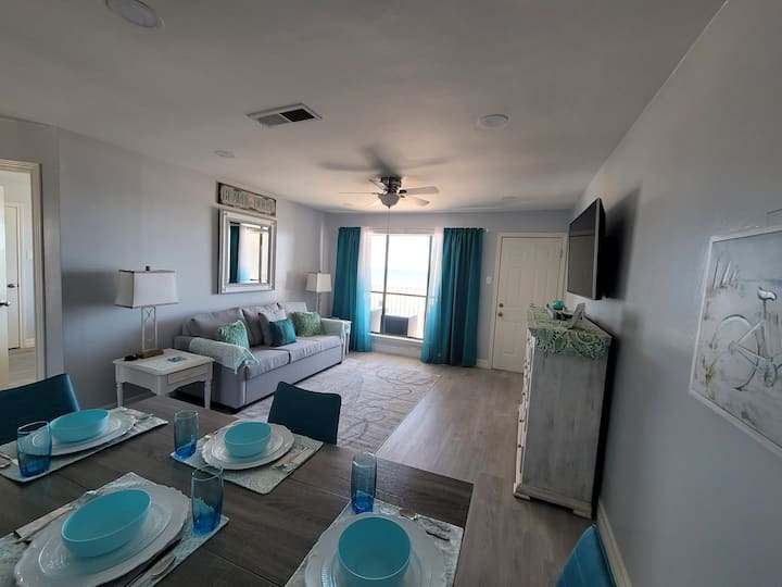 Kalofsh sa më mirë në Galveston dhe më pas kthehu dhe relaksohu. Me padurim të pres!