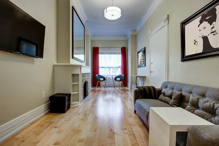 Luxury Apartment Downtown Near Uoft, Hospitals - Toronto