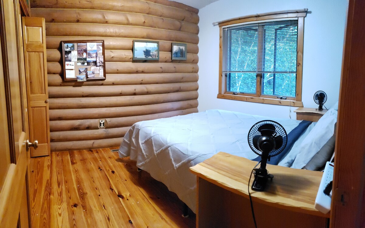 Druga spavaća soba, pogled s vrata.