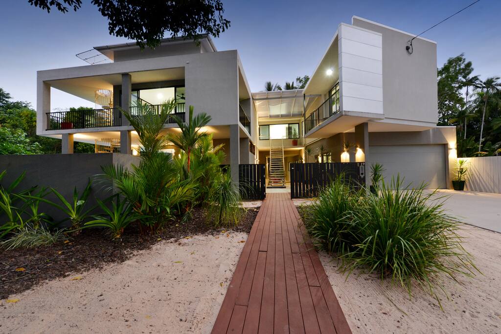 The Port Douglas Beach House