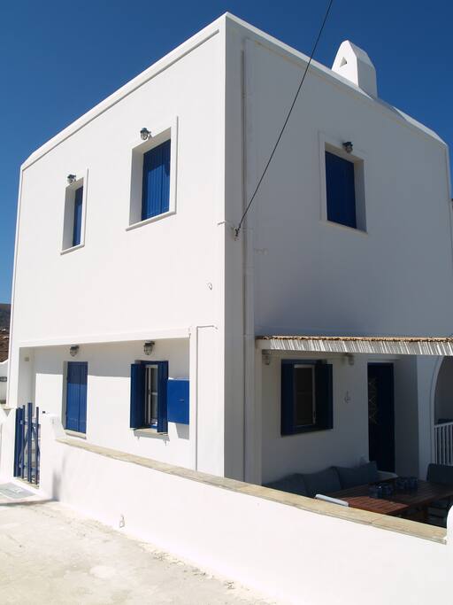 The house (1st floor)