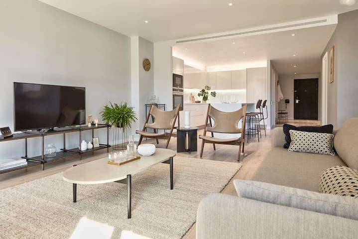 Premium 3 bedroom Apartment – Camden 2