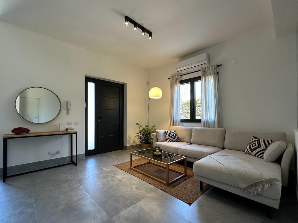 Annonce Airbnb populaire: Luxury Villa Near Sea & Mount Etna à Mascali