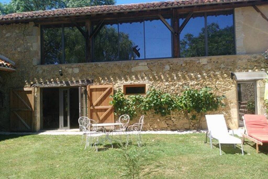 façade sud du gîte