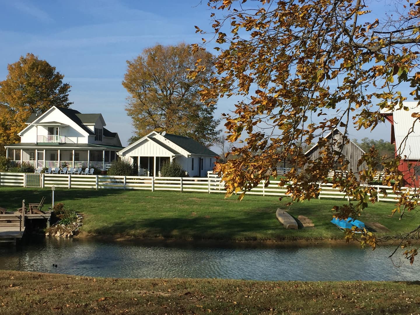 Pond House At Deer Creek Farms