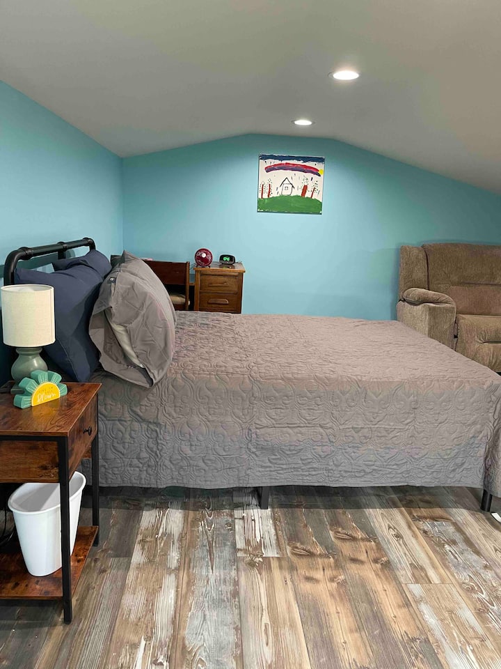 Спалня на горния етаж