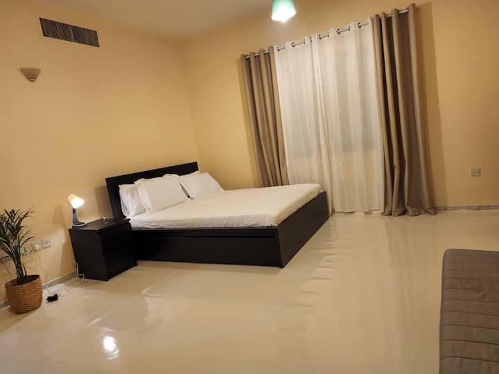 Bur Dubai Holiday Rentals & Homes Dubai, United Arab Emirates Airbnb