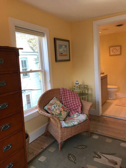 The Sunset Room Sitting Area