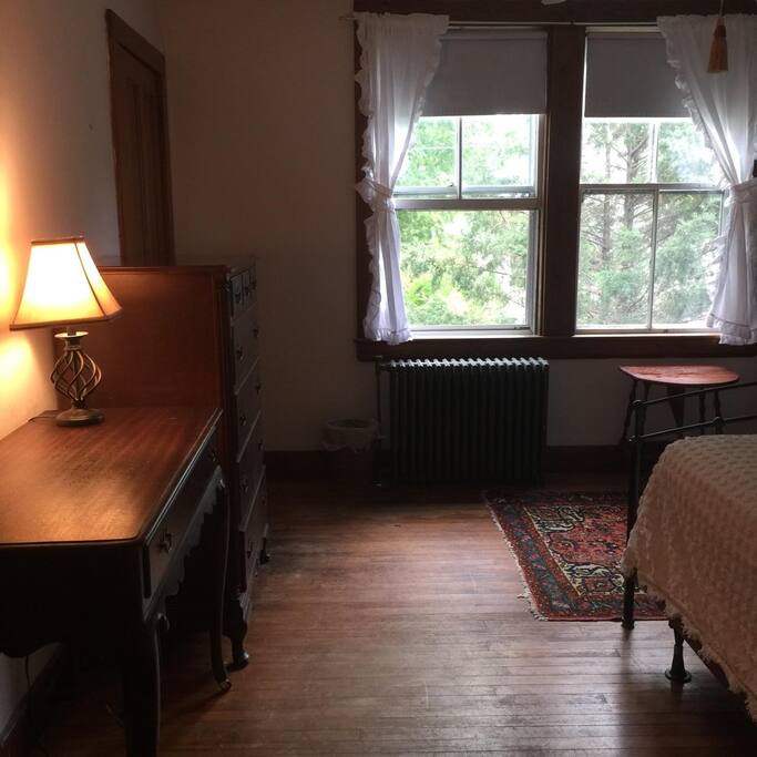 Bedroom with queen bed.