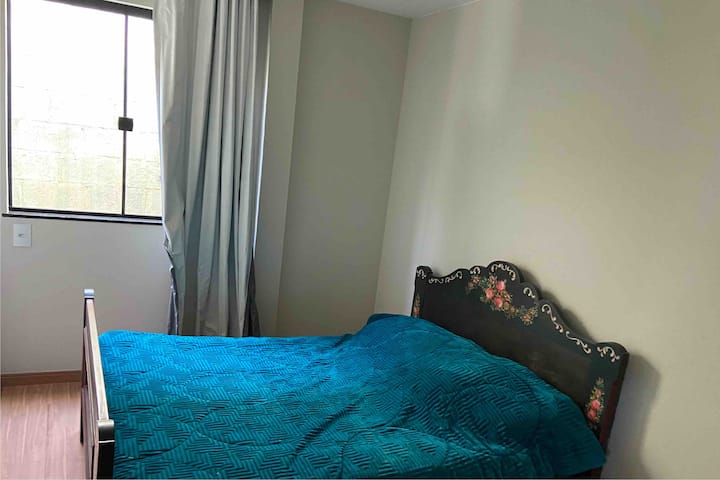 Dhoma 2 në katin e poshtëm të shtëpisë.