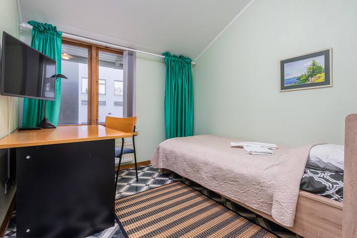 Perfect location for solo traveler