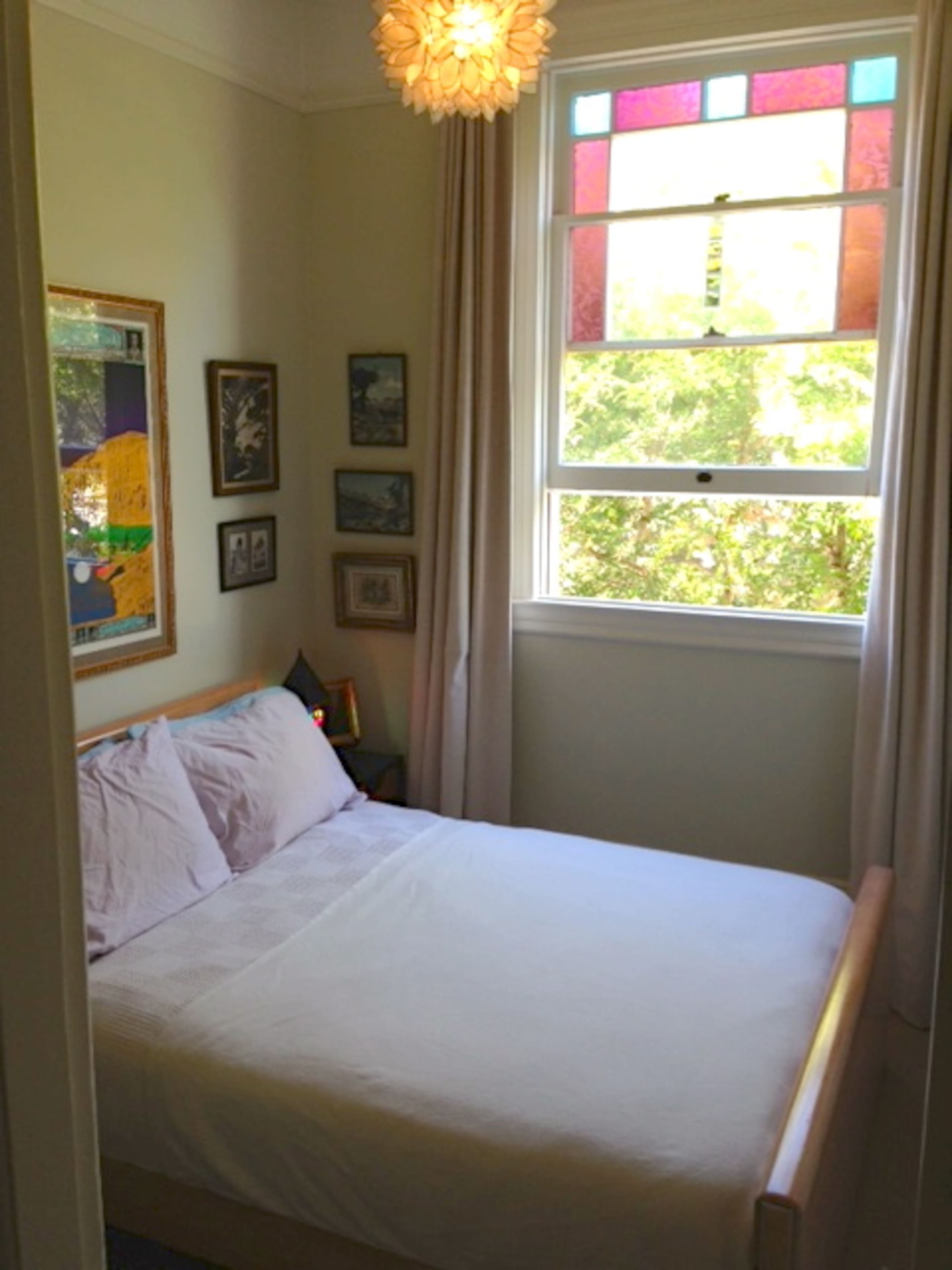 Home in San Francisco · ★5.0 · 3 bedrooms · 4 beds · 2.5 baths - Image 5