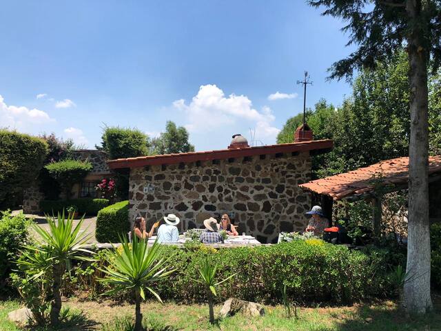 Hospédate en una hermosa finca campestre. gallery image 4