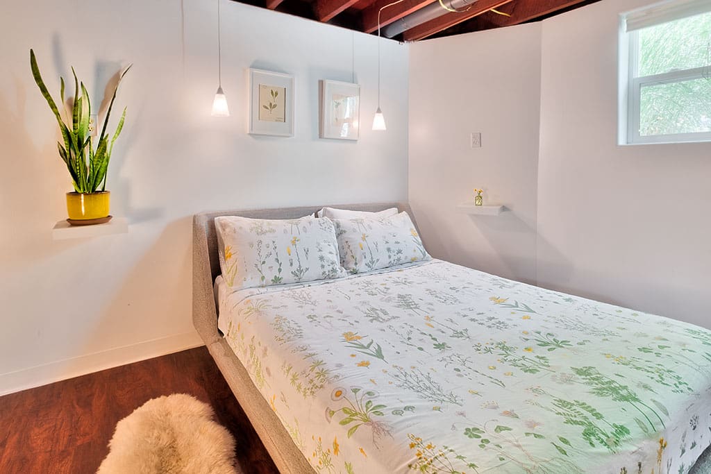One queen bed with organic latex mattress for a good night's rest!