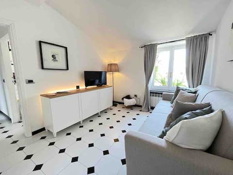 Popular Airbnb listing: Chiavari Attic in Chiavari