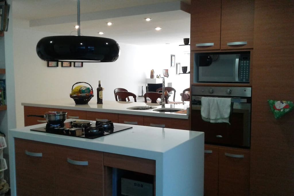 Open kitchen