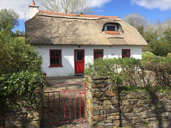 Thatch Cottage in West Cork