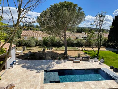 SUPERB VILLA + 2 STUDIOS IN THE HEART OF THE CORBIERES
