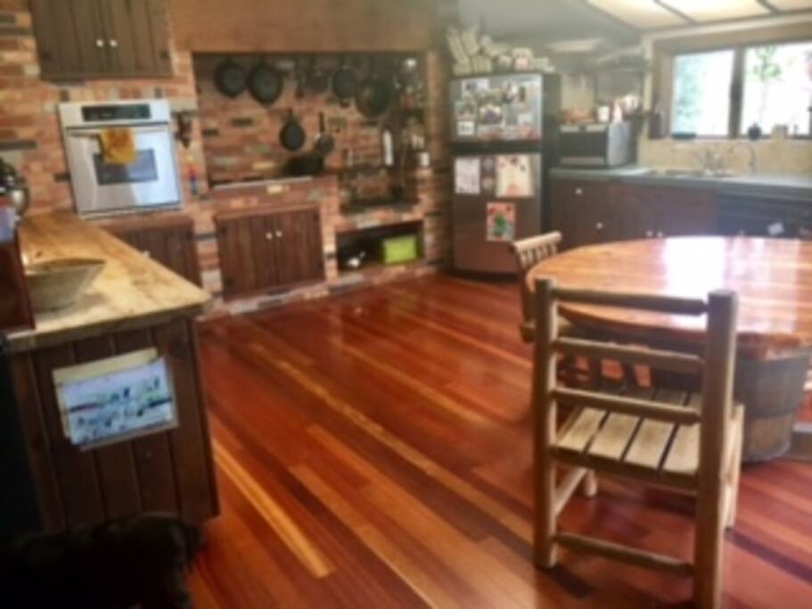 Kitchen area
