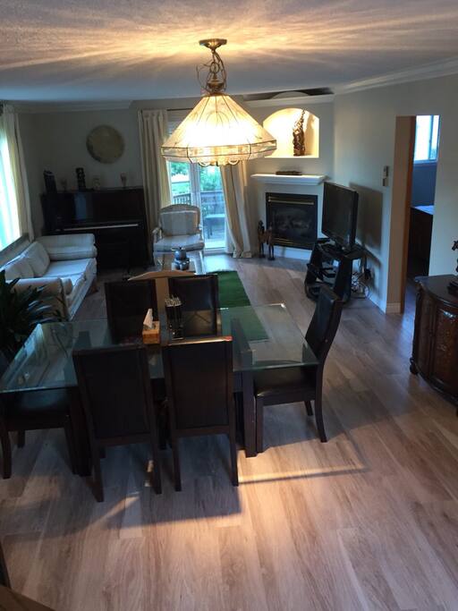 Dinning Table