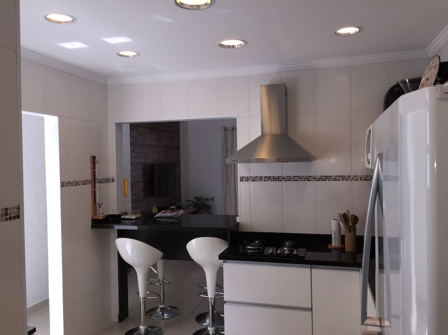 Cozinha mobiliada