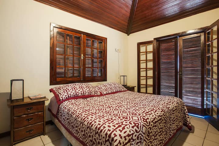 საძინებელი 1