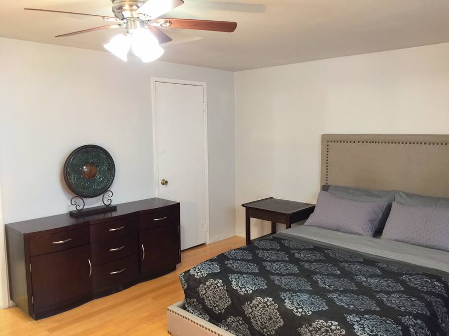 Spacious bedroom, with a foam memory mattress on the bed.
