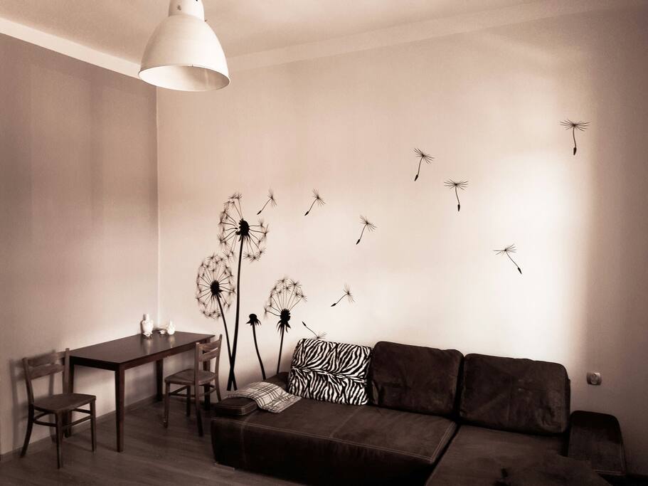 salon/ 2nd bed for sleeping
