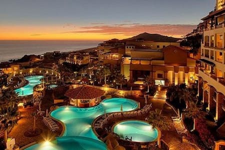 Pueblo Bonito Sunset Beach Junior Suite