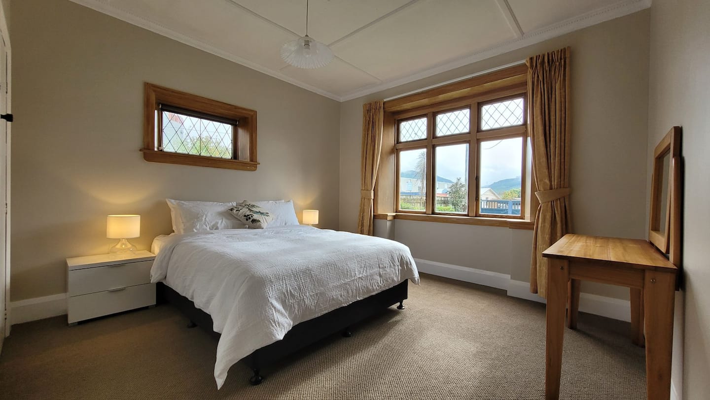 Beautiful 4 Bedroom House In Central Upper Hutt 4