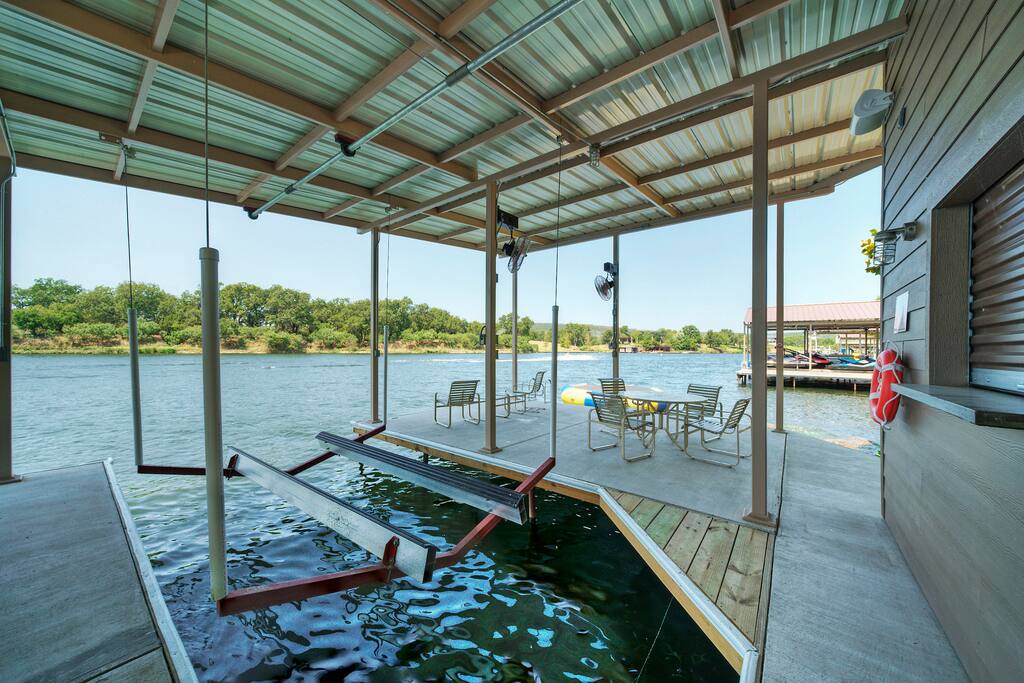 Boat dock