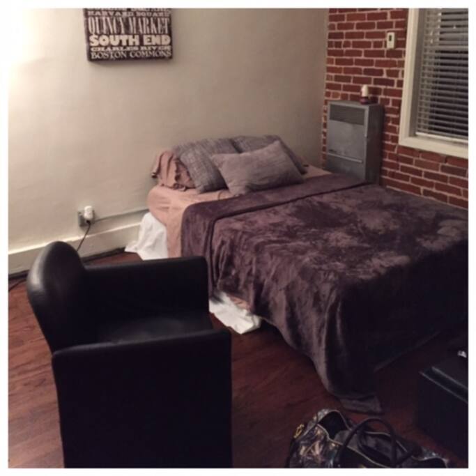 Bedroom Bed and lounge chair