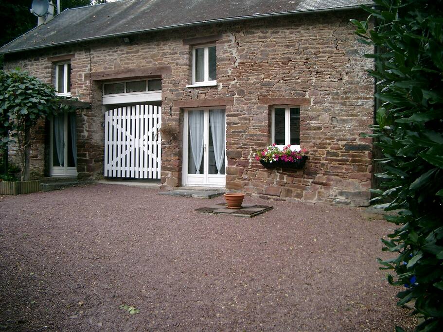 Grebe cottage is on the left