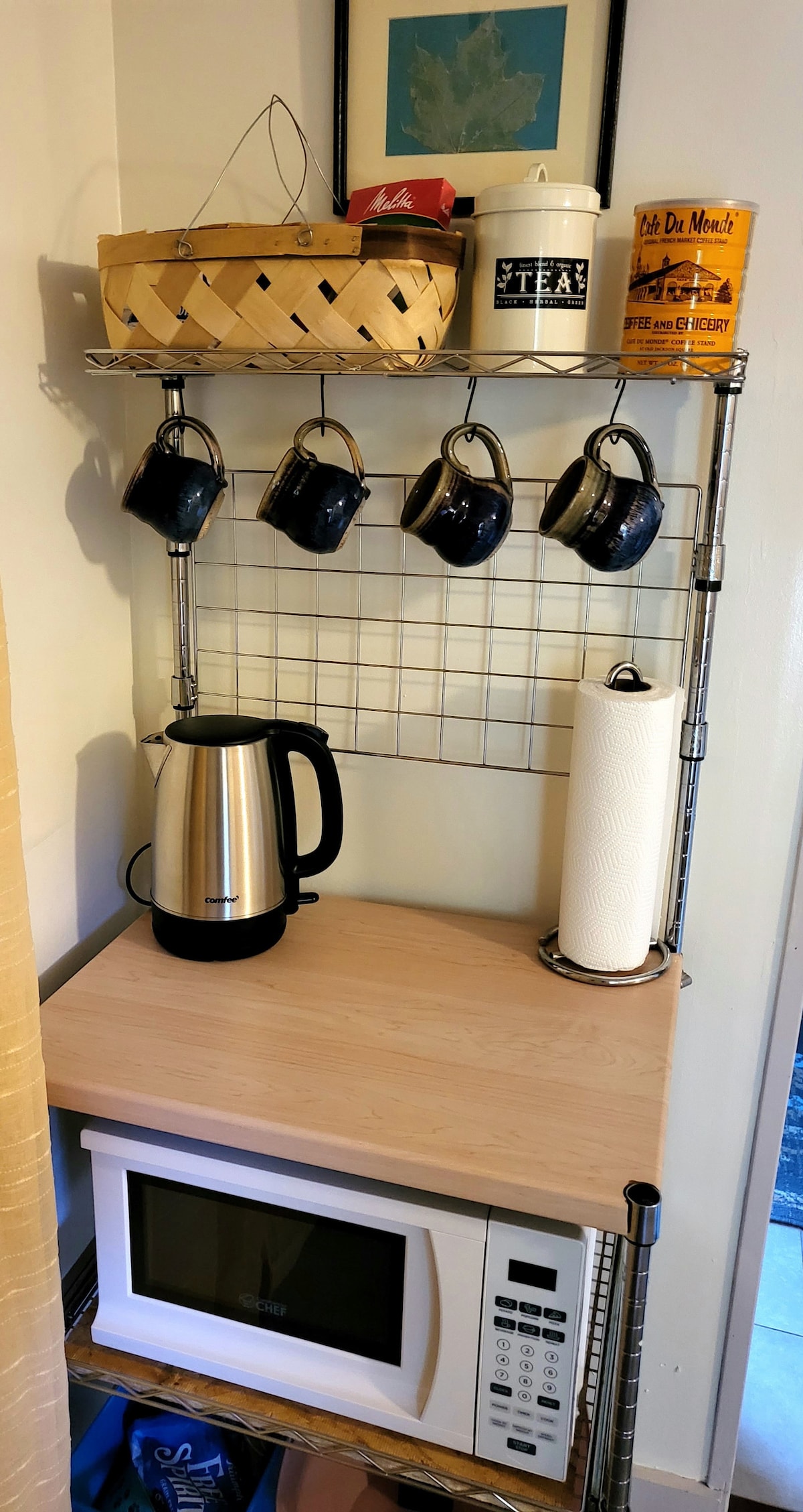 Top performing Airbnb: Cheerful Midtown Studio w/ backyard, patio in Mobile