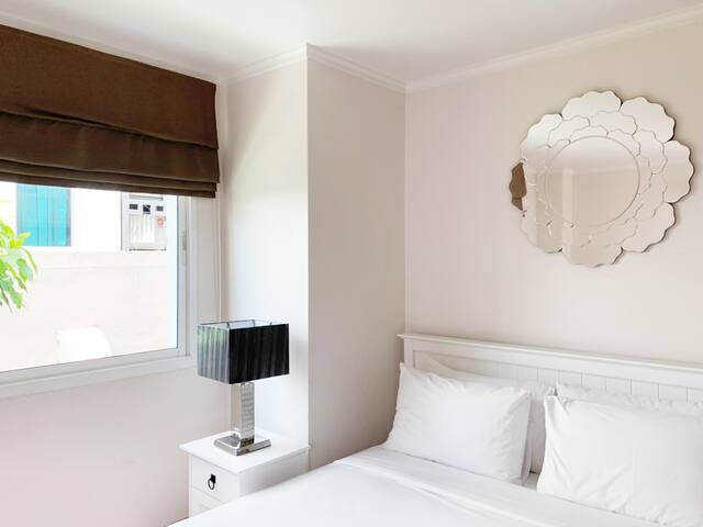 Pacific Residence 39, 2 LDK City View gallery image 5