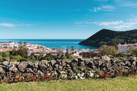 Casa do Becco - over the historic center and ocean!