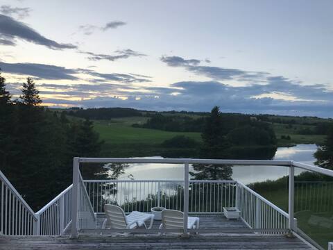 Waterfront 6 bedroom executive home in Anne’s land