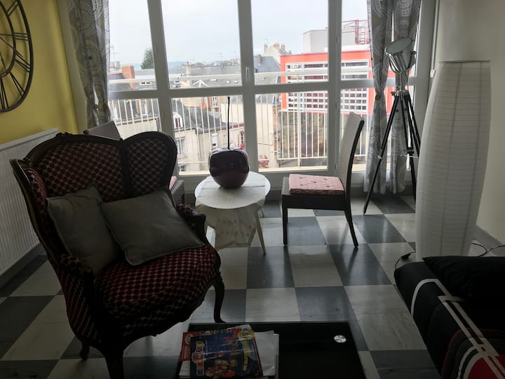 Logement Spacieux Indépendant- Quartier De La Gare - Laval