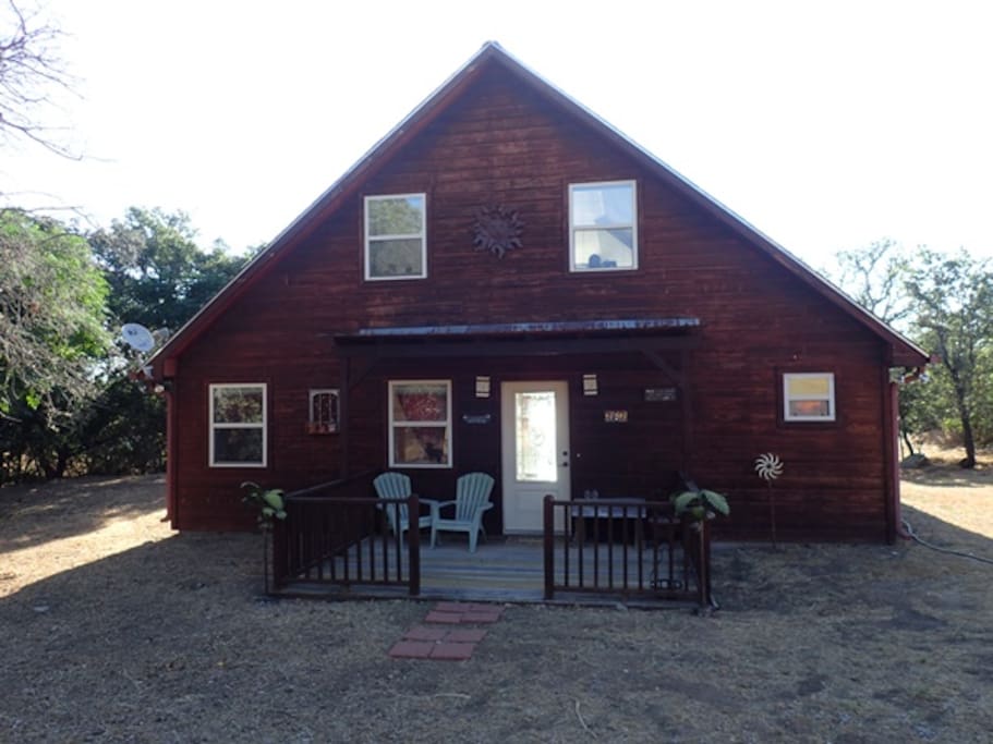 Front / Entry of Lone Eagle Lodge