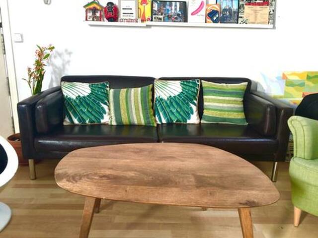 2 bedroom attic in Madrid center gallery image 2